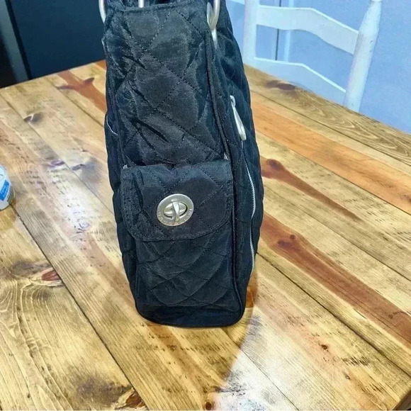 Baggallini quilted Florence tote organization galore! Pockets everywhere. Black - Picture 5 of 16